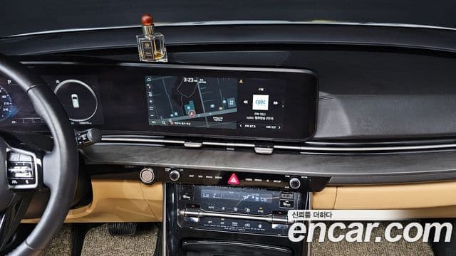 Kia Carnival 2020 — Фото 19/20