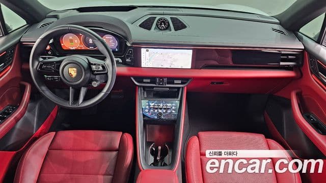 Porsche Macan EV 2025 — ფოტო 10/20