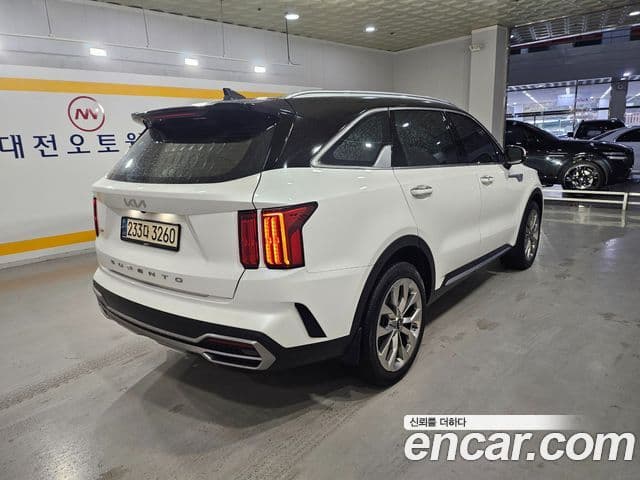 Kia Sorento 2021 — ფოტო 4/20