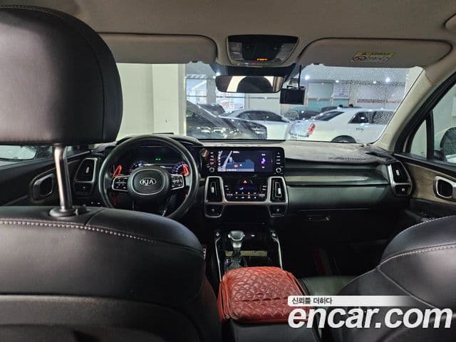 Kia Sorento 2021 — ფოტო 8/20