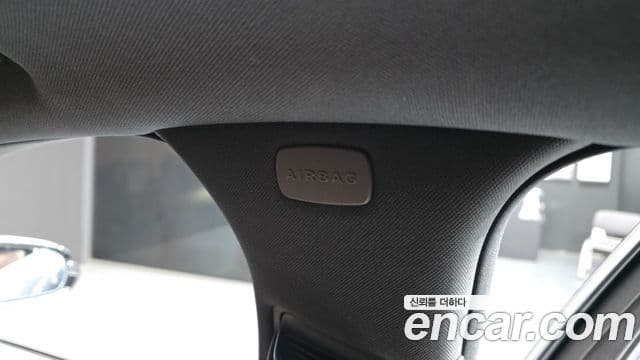 Mercedes-Benz S-Class 2020 — Photo 18/35