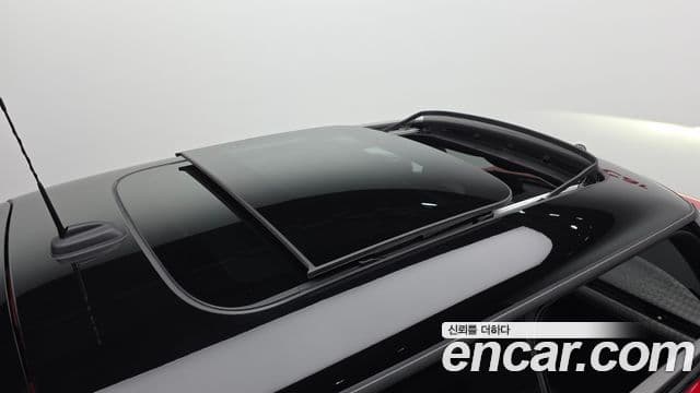 Mini Cooper S 2024 — ფოტო 18/20