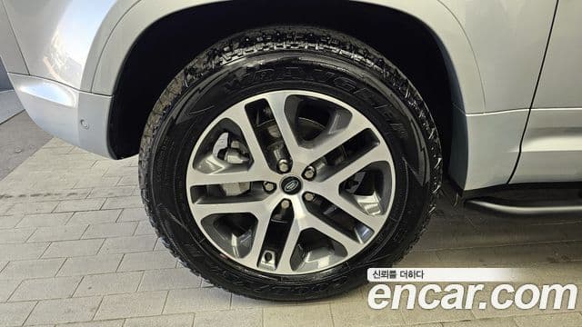 Land Rover Defender 2024 — ფოტო 5/20