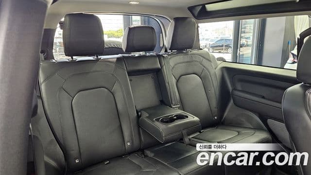 Land Rover Defender 2024 — ფოტო 12/20