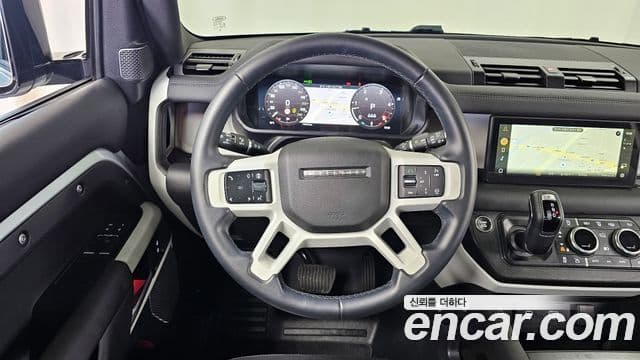 Land Rover Defender 2024 — ფოტო 13/20