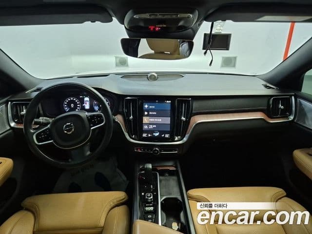 Volvo V60 Cross Country 2021 — Şəkil 6/19