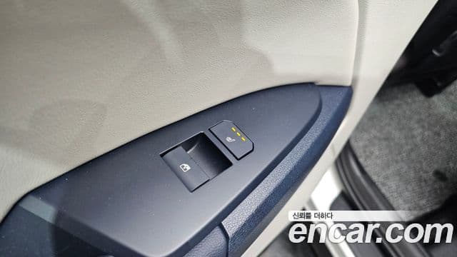 Kia Sportage 2025 — Şəkil 19/20