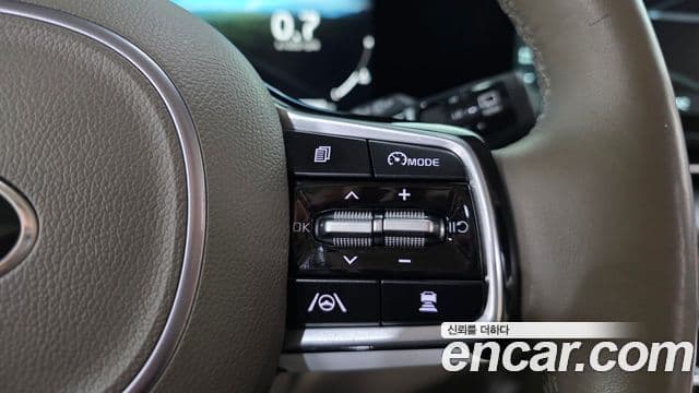 Kia Carnival 2020 — Şəkil 9/32