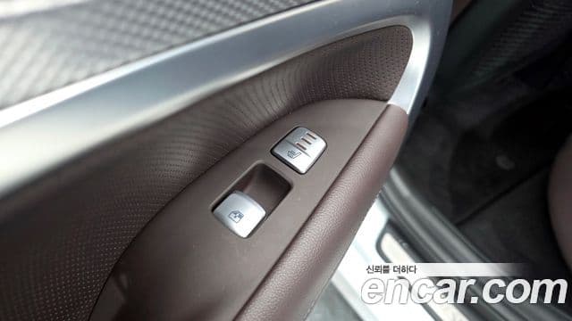 Genesis G70 2021 — Şəkil 19/20