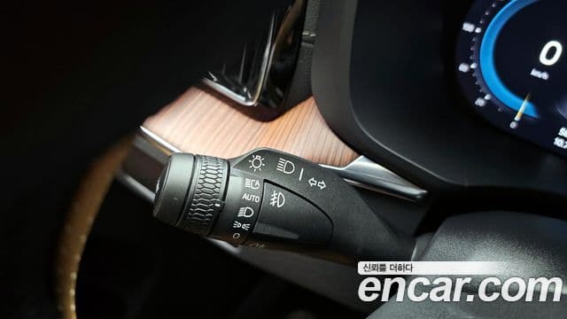 Volvo XC60 2024 — Photo 16/30