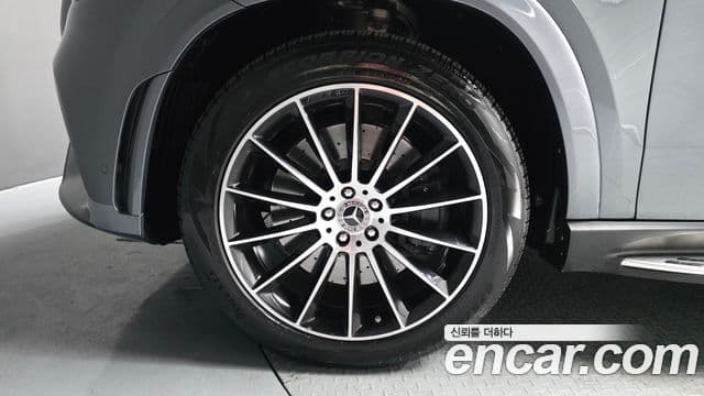 Mercedes-Benz GLE-Class 2022 — фото 4 из 20