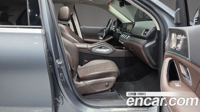 Mercedes-Benz GLE-Class 2022 — фото 10 из 20