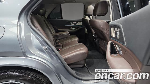 Mercedes-Benz GLE-Class 2022 — фото 11 из 20