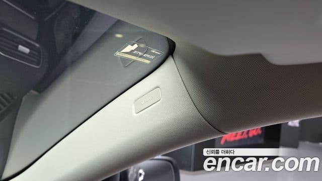 Mercedes-Benz GLE-Class 2022 — Photo 11/34