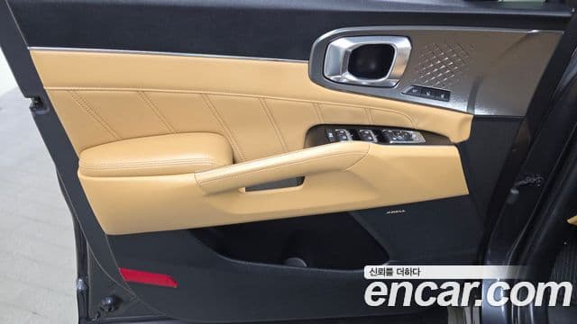 Kia Sorento 2022 — Photo 23/37