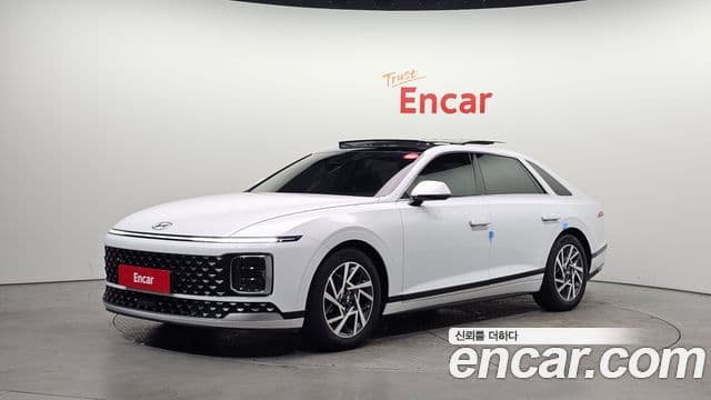 Hyundai Grandeur 2023 — Фото 1/20