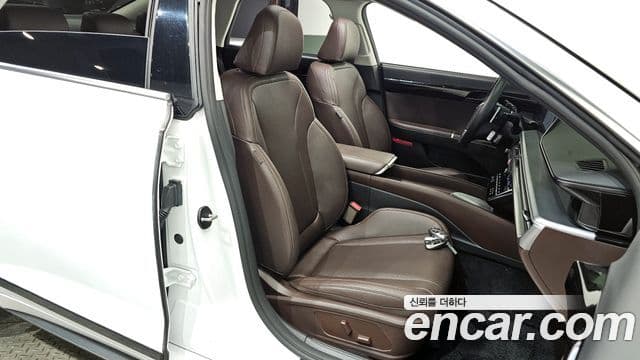 Hyundai Grandeur 2023 — Фото 12/20