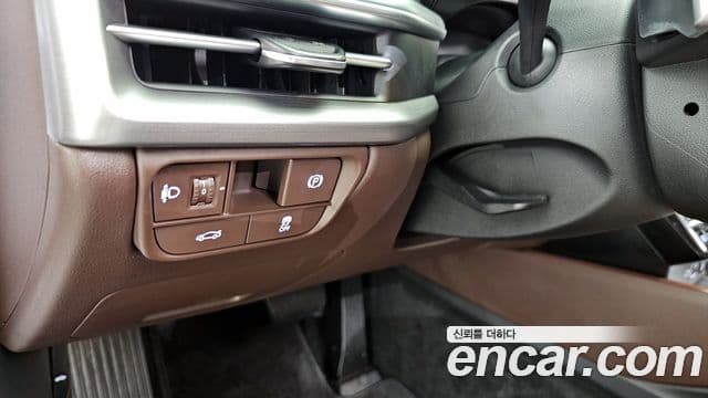 Hyundai Grandeur 2023 — Фото 15/20