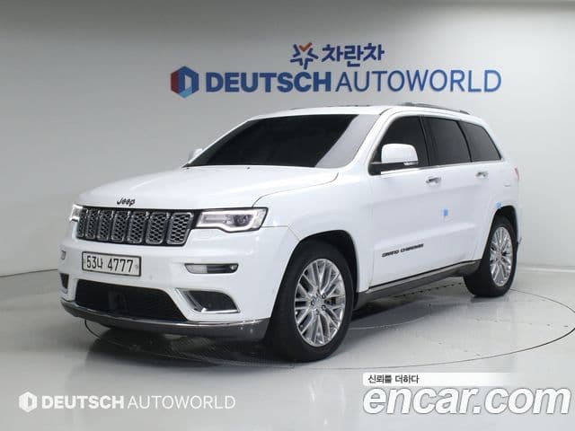 Jeep Grand Cherokee 2018 — Şəkil 10/20