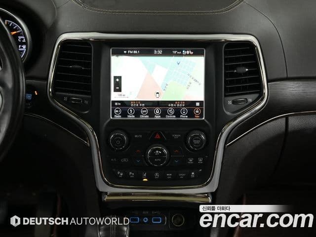 Jeep Grand Cherokee 2018 — Şəkil 4/20