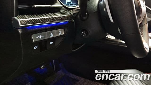 Genesis Electrified G80 2022 — Şəkil 14/20