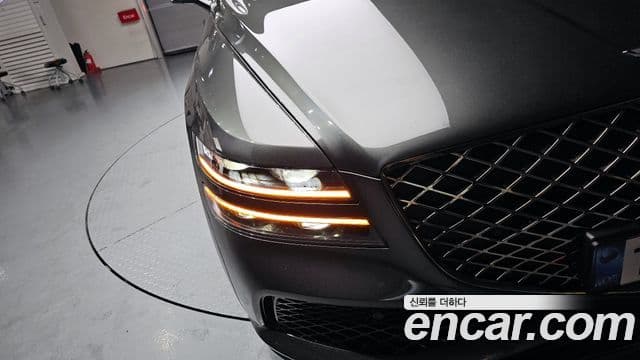 Genesis G80 2022 — Photo 21/31