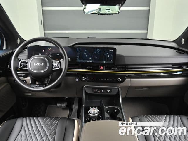 Kia Carnival 2024 — Фото 10/20
