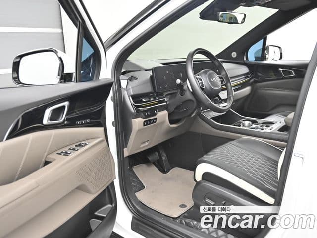 Kia Carnival 2024 — Фото 11/20