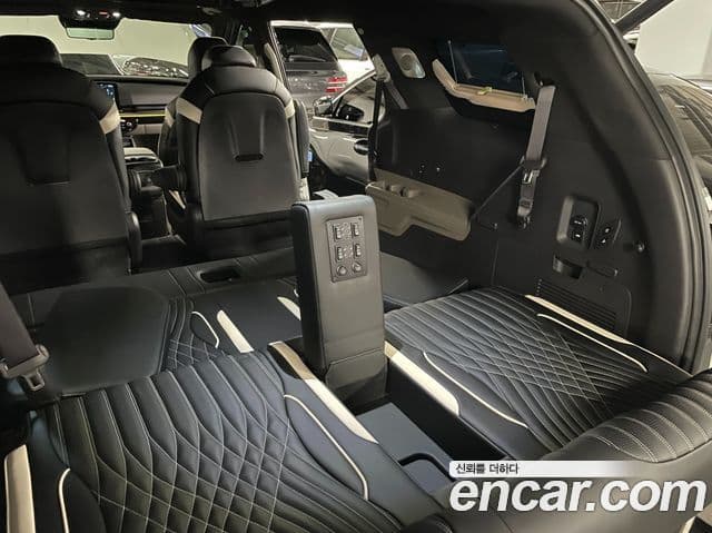 Kia Carnival 2024 — Фото 19/20
