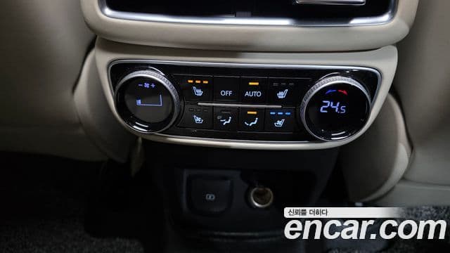 Genesis GV80 2022 — ფოტო 18/20