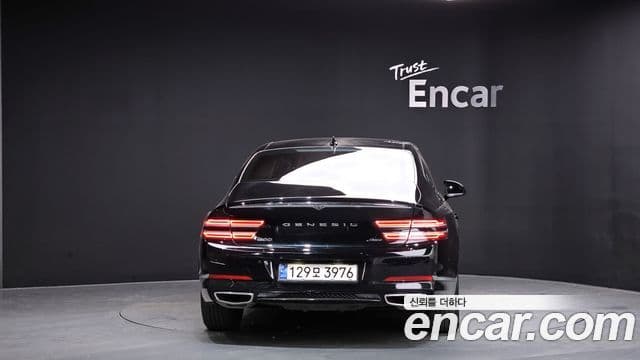 Genesis G80 2021 — ფოტო 17/20