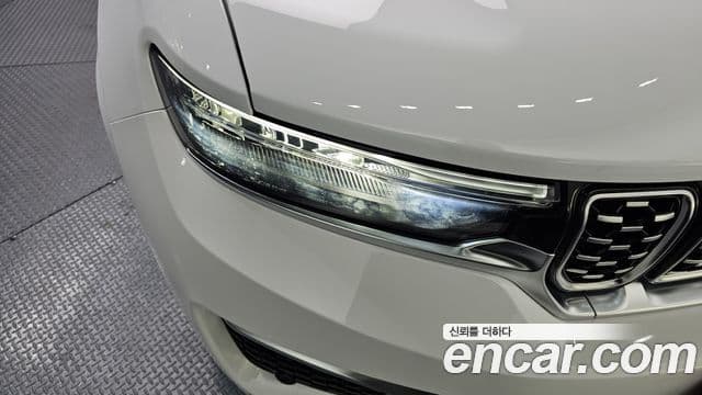 Jeep Grand Cherokee 2022 — Photo 13/33