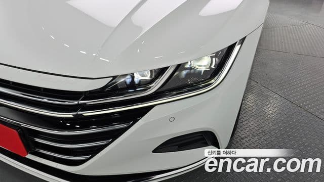 Volkswagen Arteon 2022 — Photo 26/32