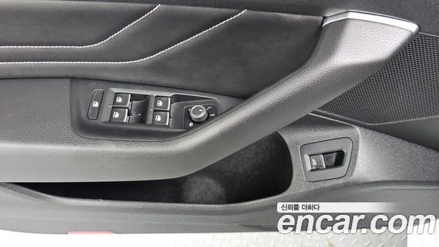 Volkswagen Arteon 2022 — Photo 23/32