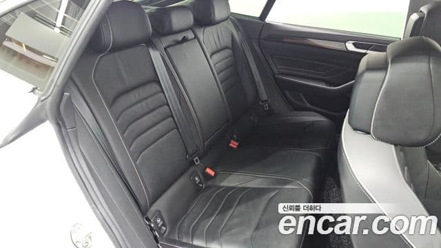 Volkswagen Arteon 2022 — Photo 11/32