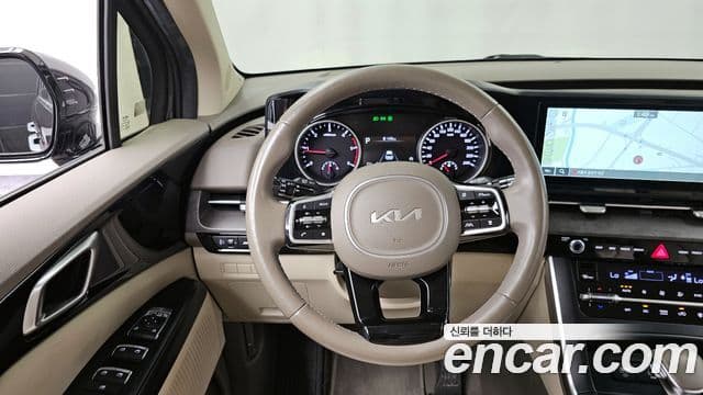 Kia Carnival 2022 — Şəkil 13/20