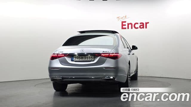 Mercedes-Benz S-Class 2021 — ფოტო 4/20