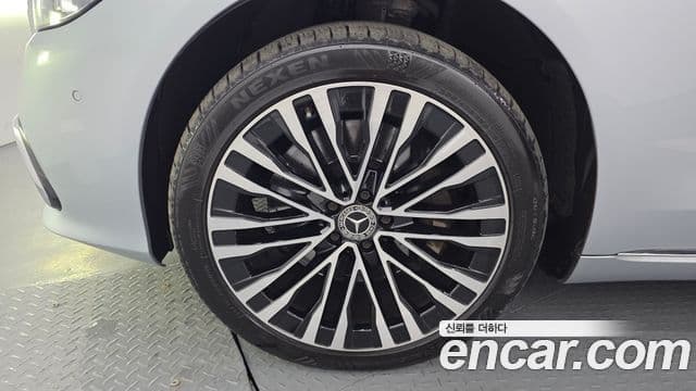 Mercedes-Benz S-Class 2021 — ფოტო 5/20