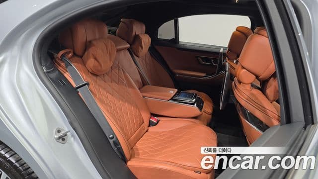 Mercedes-Benz S-Class 2021 — Photo 17/30