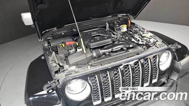 Jeep Wrangler 2022 — Şəkil 5/20