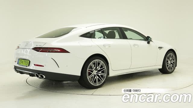Mercedes-Benz AMG GT 2025 — ფოტო 1/17