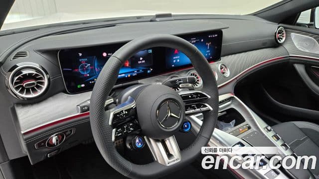 Mercedes-Benz AMG GT 2025 — ფოტო 13/17