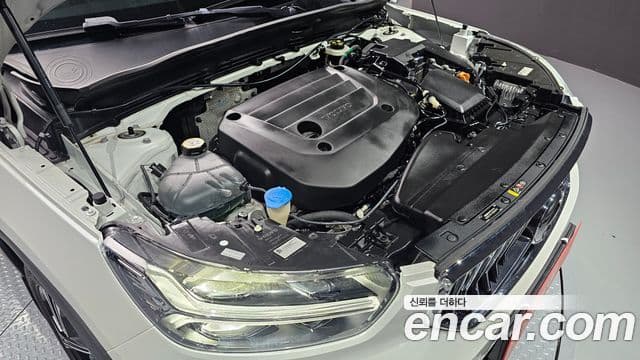 Volvo XC40 2021 — Şəkil 6/20