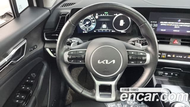Kia Sportage 2021 — ფოტო 13/20