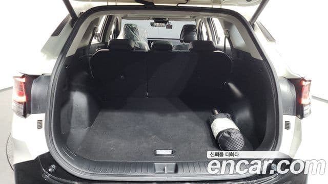 Kia Sportage 2021 — ფოტო 18/20