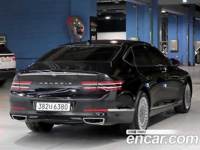 Genesis G80 2022 — Photo 14/20