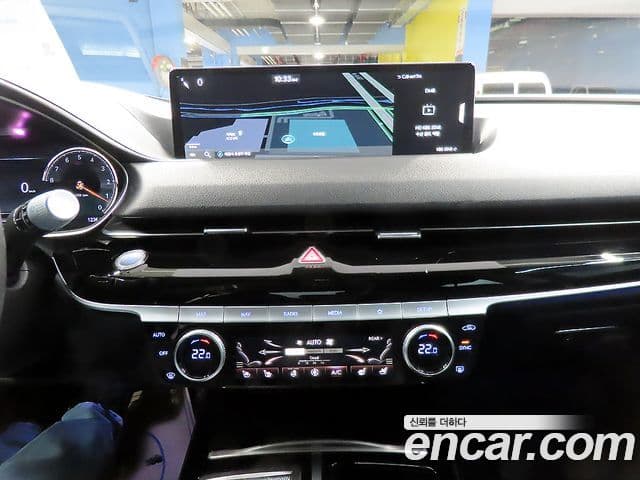 Genesis G80 2022 — Photo 11/20