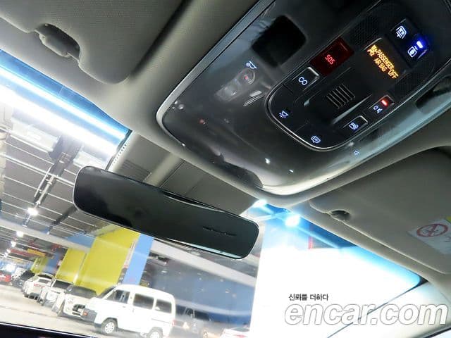 Genesis G80 2022 — Photo 13/20