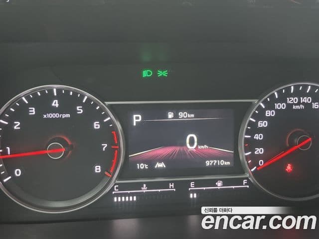Kia Sorento 2022 — Şəkil 10/20