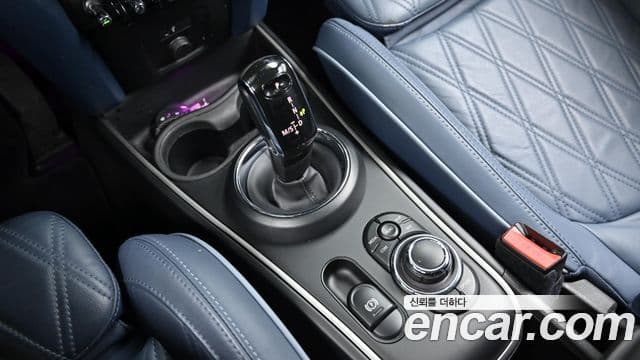 Mini Cooper S Countryman 2023 — ფოტო 9/20
